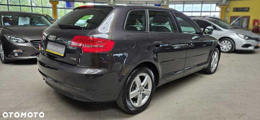 Audi A3 Sportback - 9