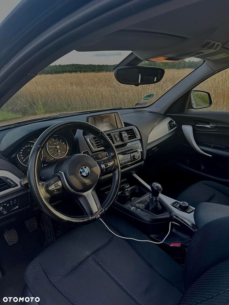 BMW Seria 1 116i - 8