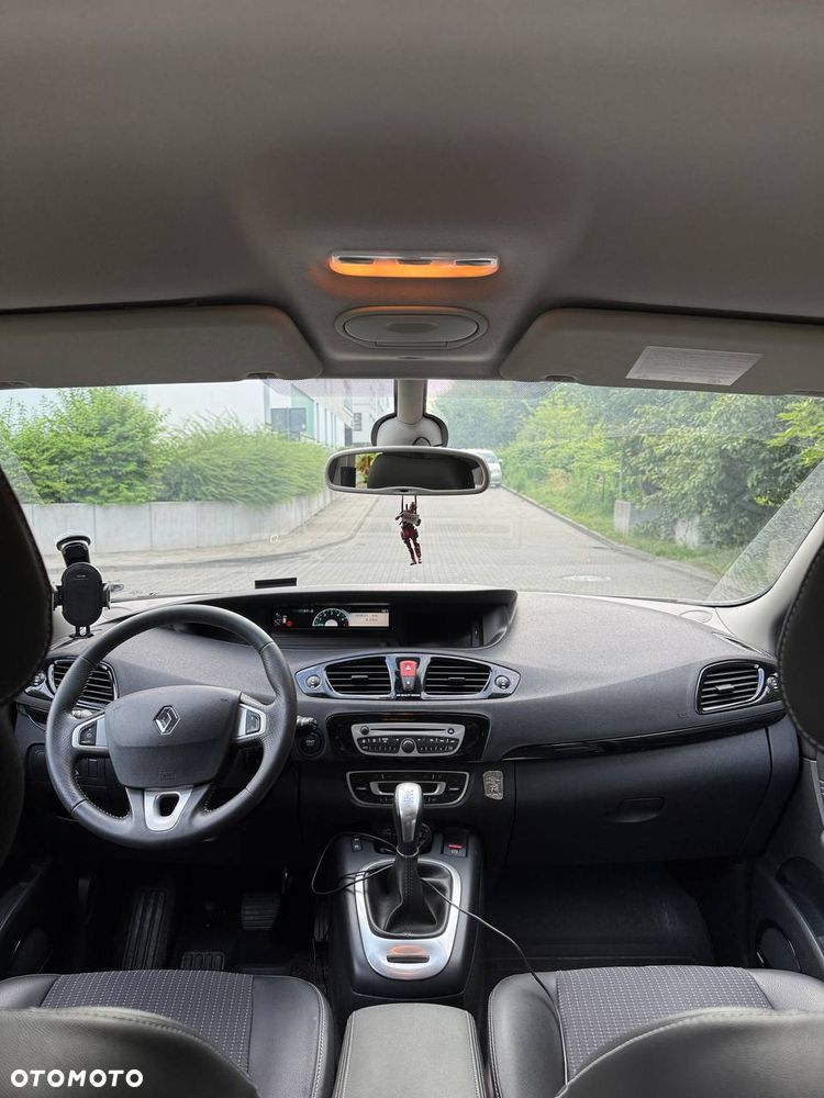 Renault Scenic 1.5 dCi Tech Run EDC - 7