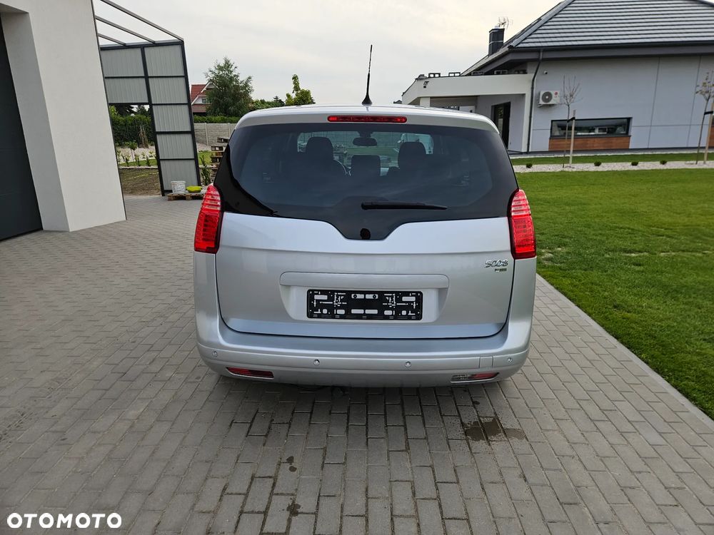 Peugeot 5008 e-HDI FAP 115 EGS6 Stop&Start Allure - 6