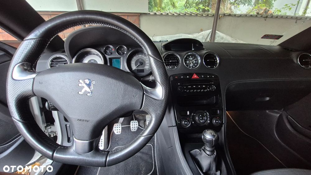 Peugeot RCZ - 5