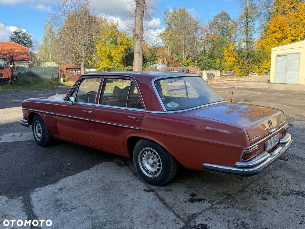 Mercedes-Benz 280 - 4