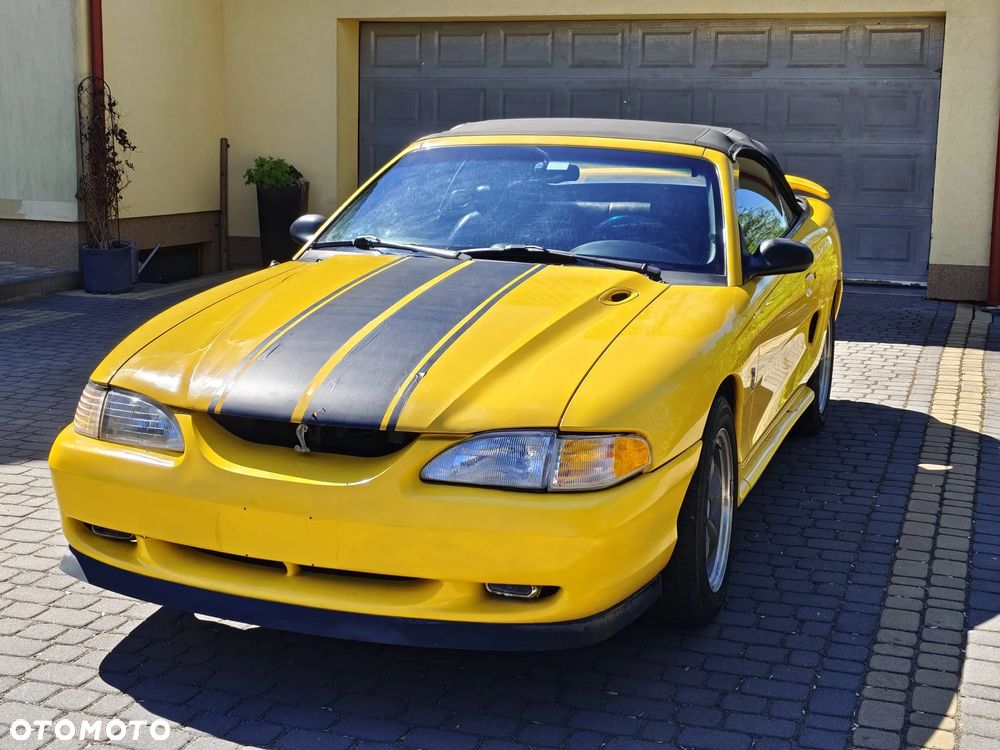 Ford Mustang - 15