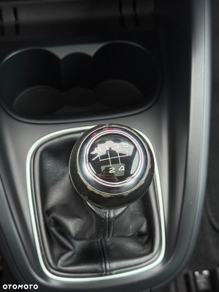 Audi A1 Sportback 1.6 TDI S line edition - 24