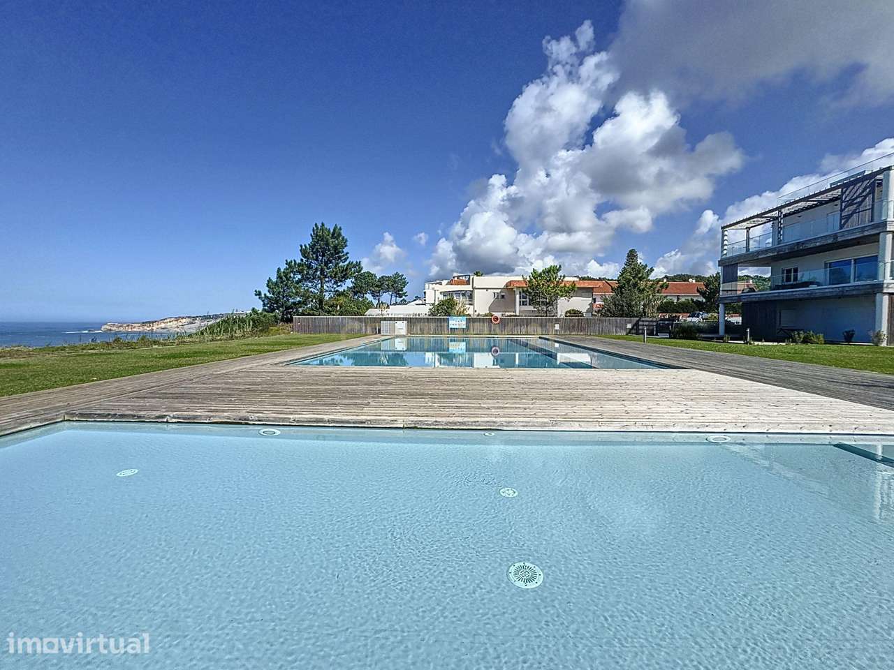 Excelente apartamento T2 - Condomínio de luxo na Nazaré - Vista mar - Grande imagem: 2/47