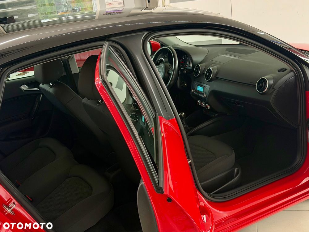 Audi A1 Sportback 1.6 TDI Ambition - 23