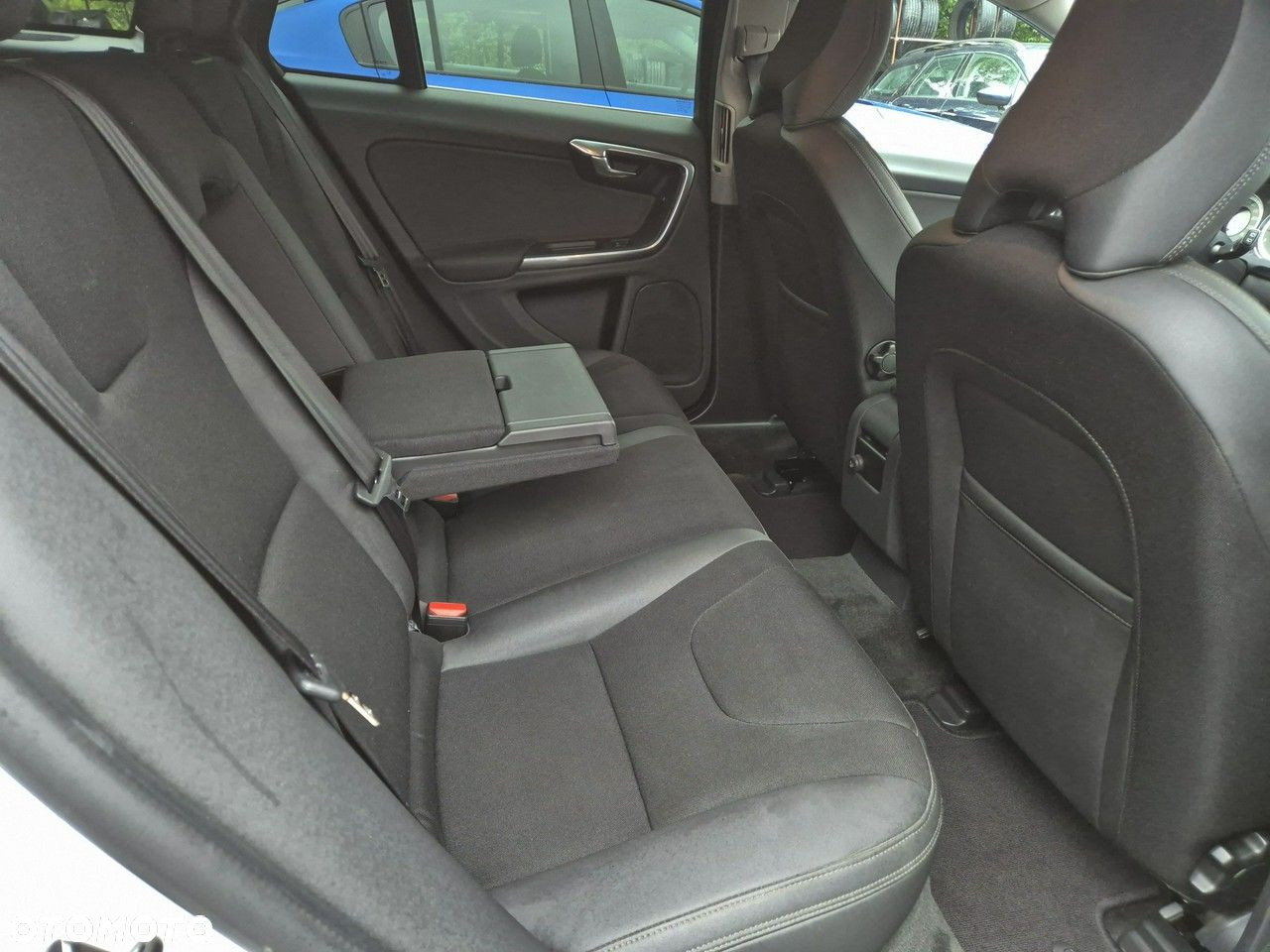 Volvo V60 - 17