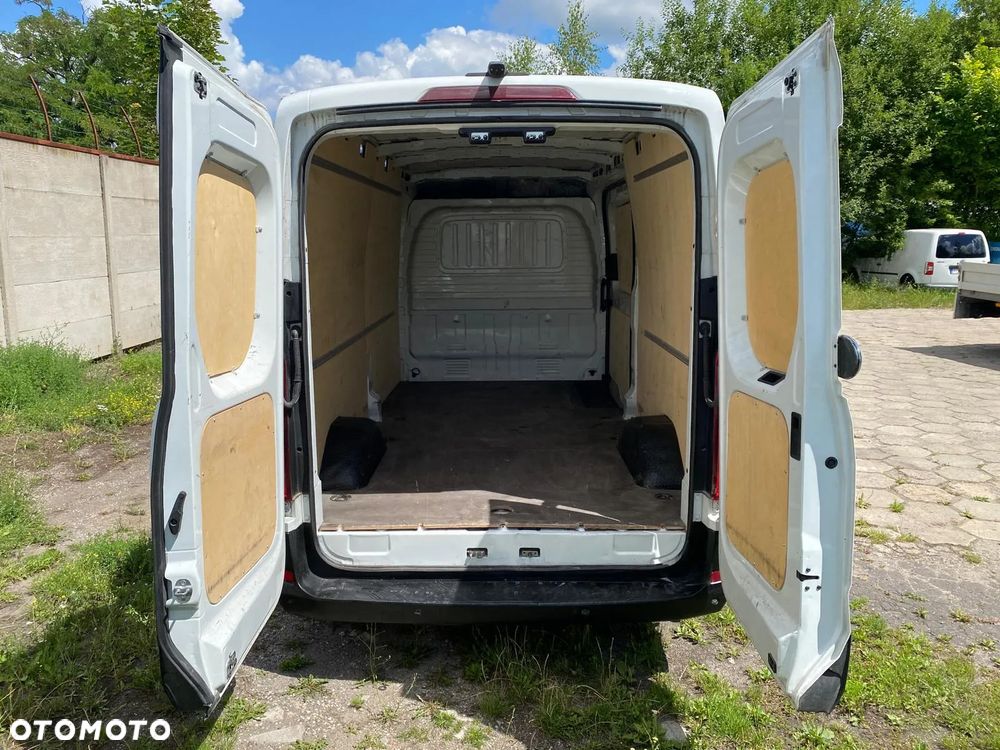Maxus Deliver 9 - 17