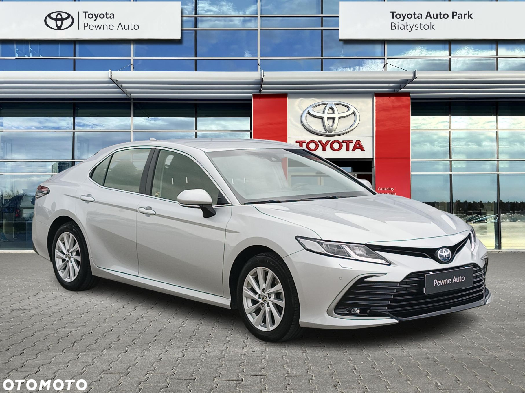 Toyota Camry - 7