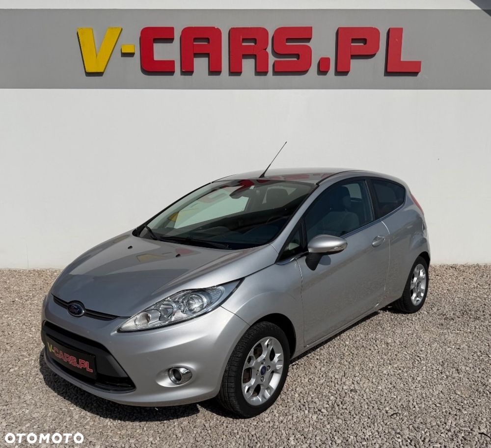 Ford Fiesta - 24