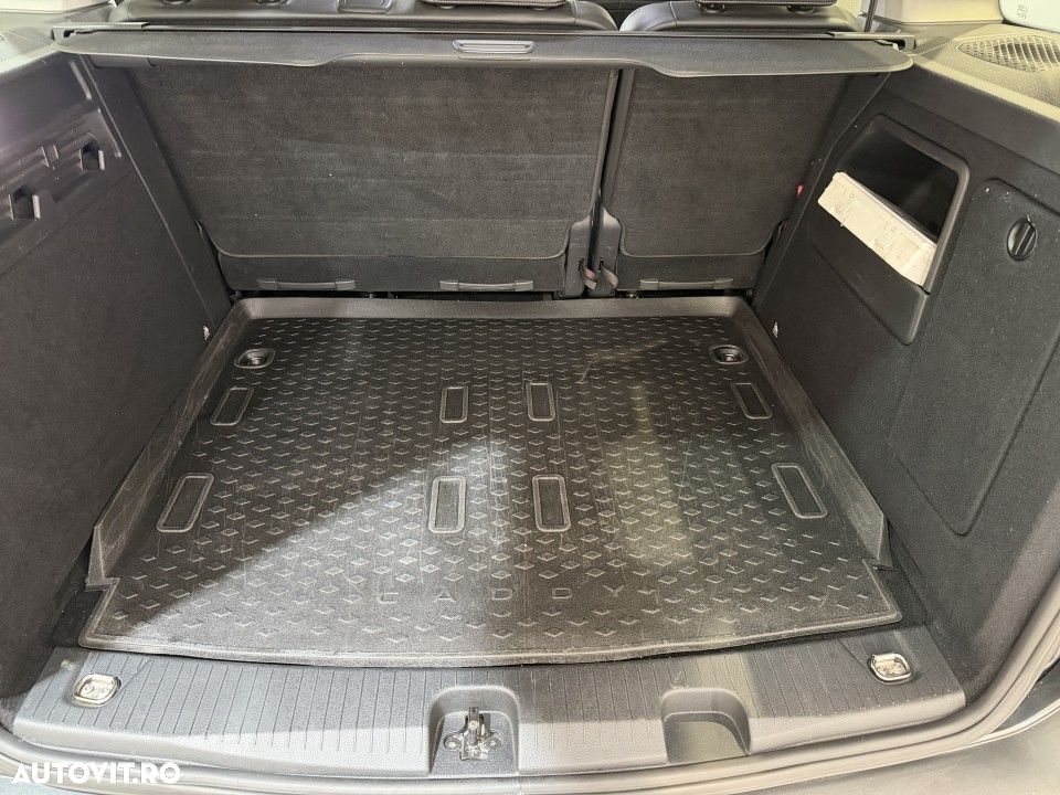 Volkswagen Caddy - 29