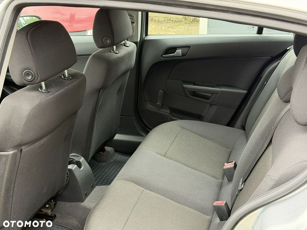 Opel Astra - 15