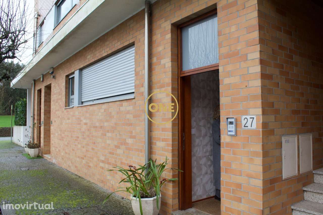 Moradia T3 em Folgosa – Conforto, tranquilidade e ligação rápida ao Po - Grande imagem: 2/25