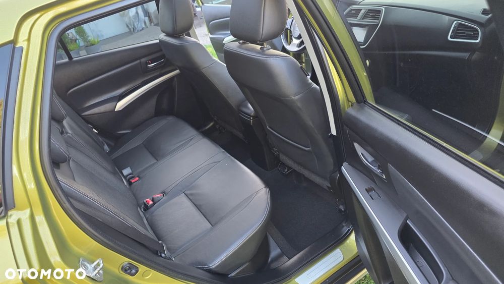 Suzuki SX4 S-Cross - 35