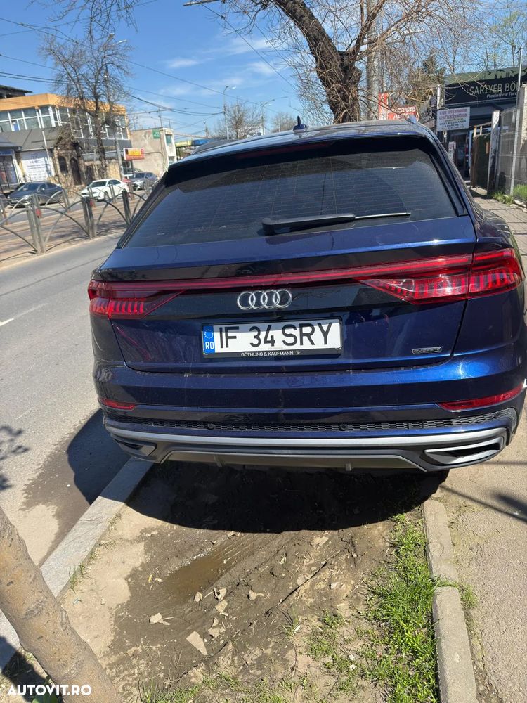 Audi Q8 55 TFSIe quattro tiptronic - 4