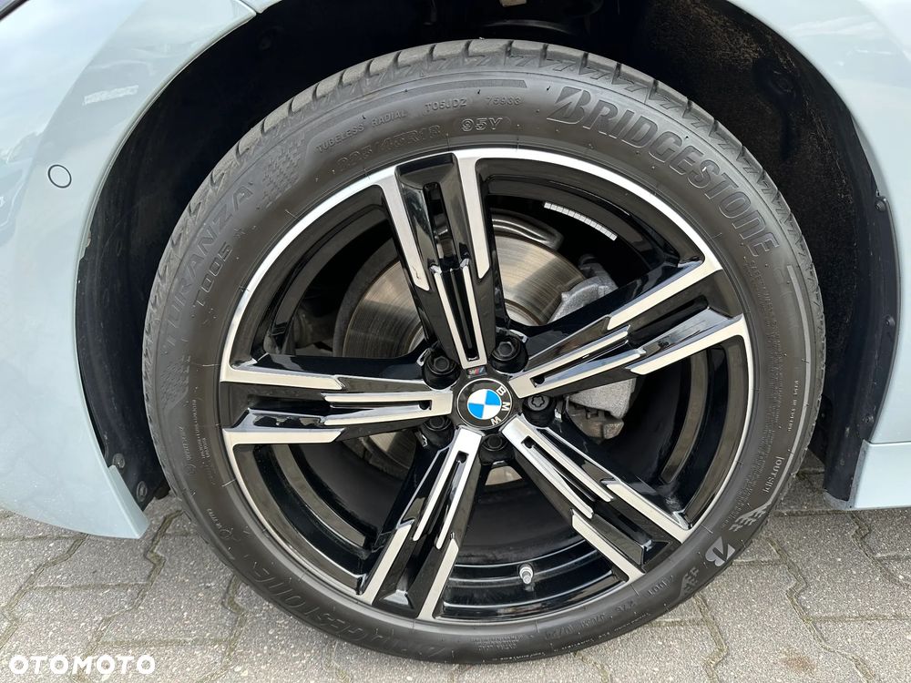 BMW Seria 3 320i xDrive M Sport sport - 19
