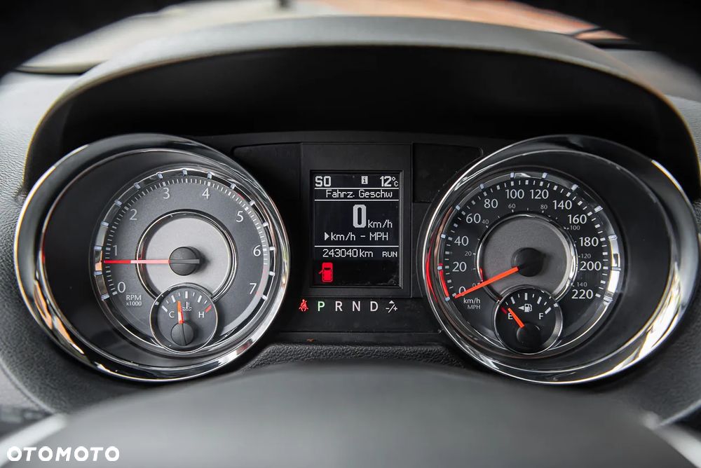 Lancia Voyager 3.6 Platinum Euro6 - 20