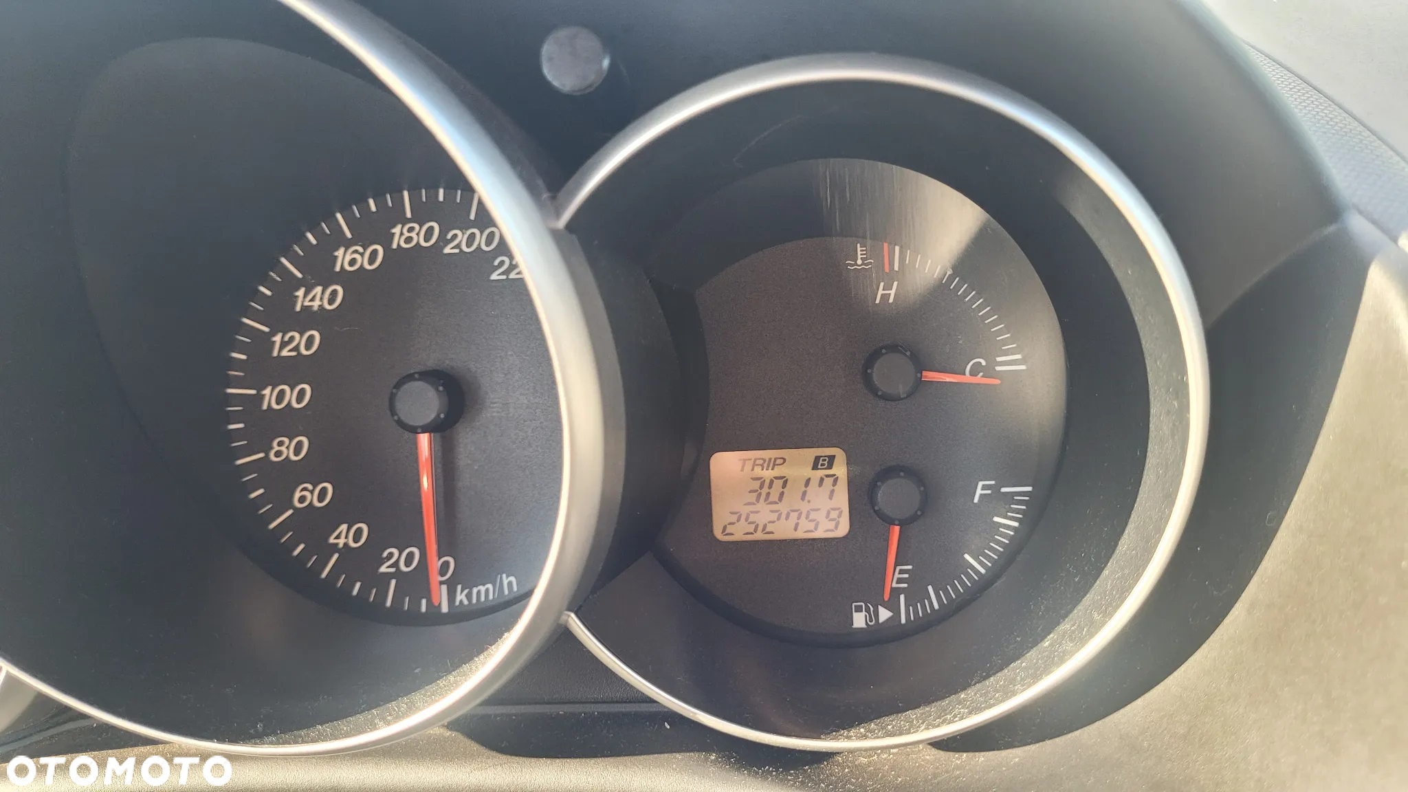 Mazda 3 - 4