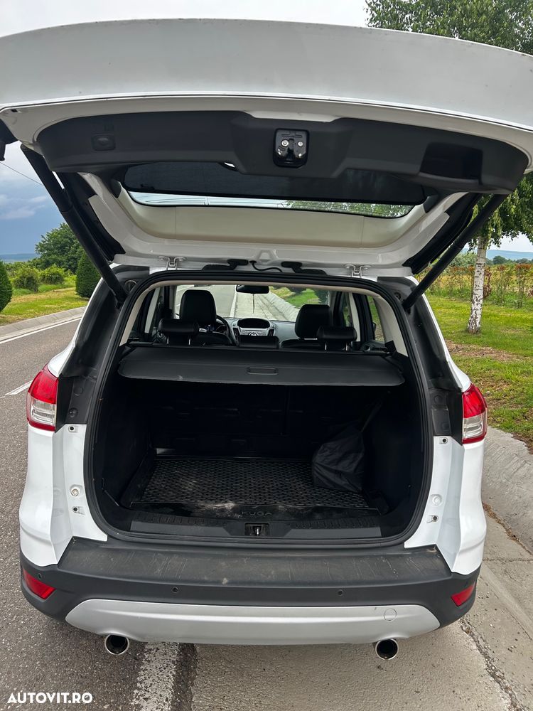 Ford Kuga 2.0 TDCi Powershift 4WD Titanium - 6