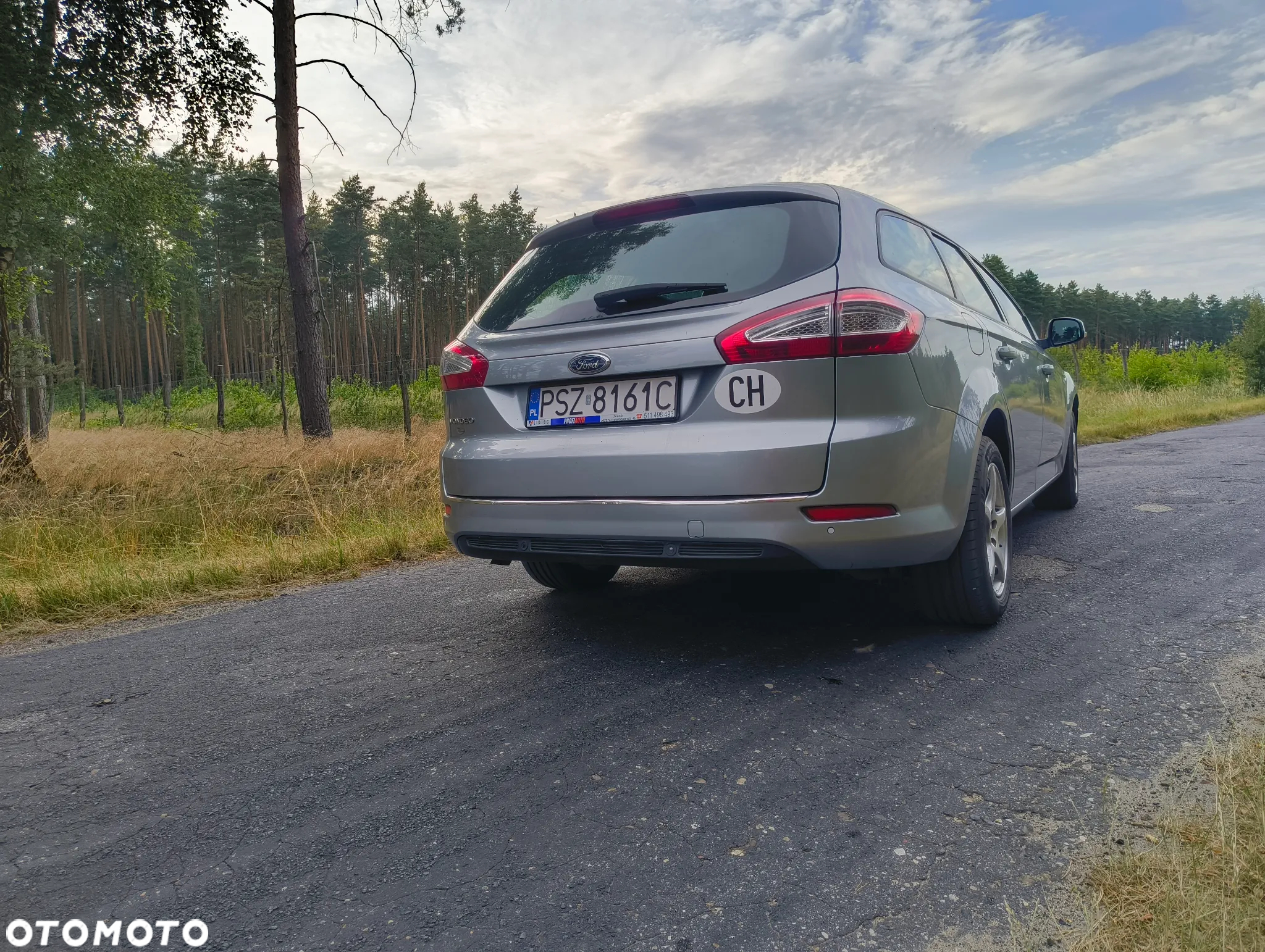 Ford Mondeo 2.0 TDCi Ambiente - 9