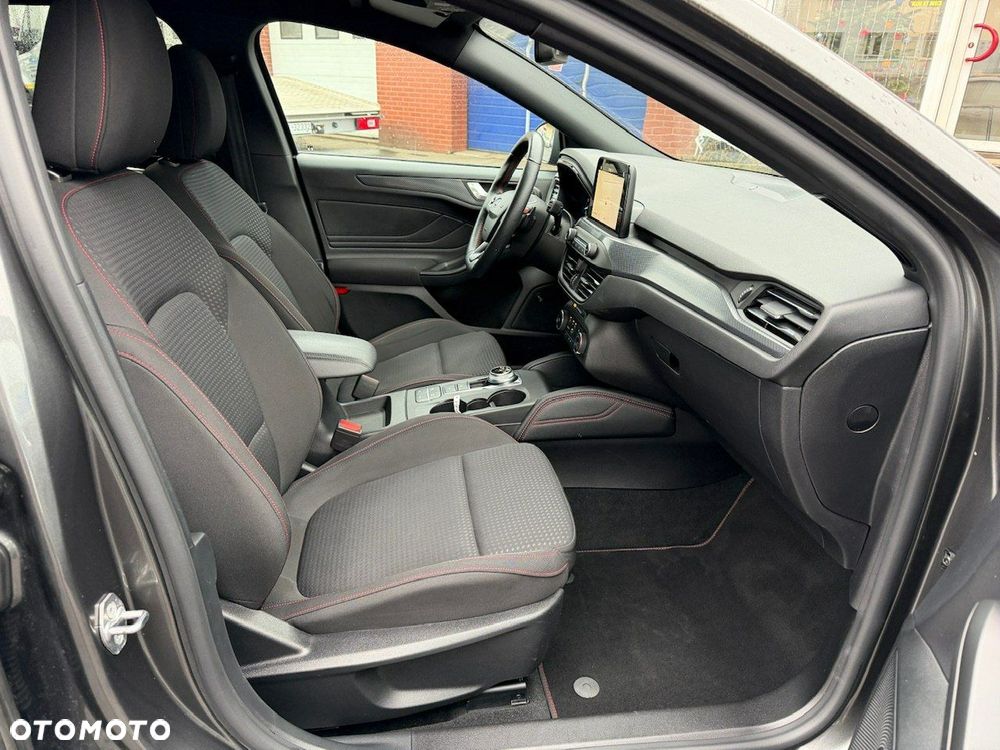 Ford Focus - 7