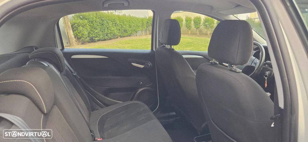 Fiat Punto Evo 1.3 M-Jet Sport - 28