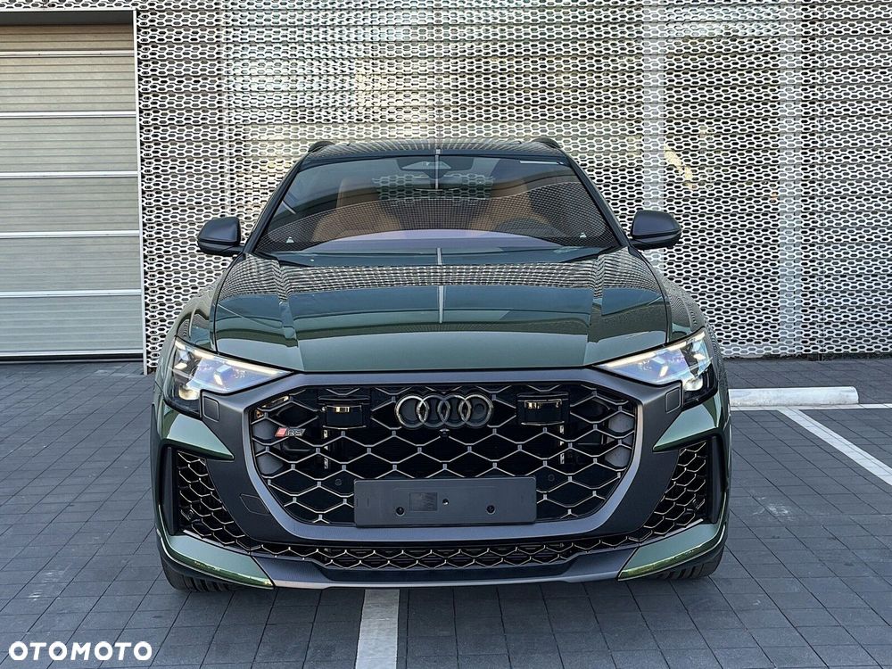 Audi RS Q8 - 9