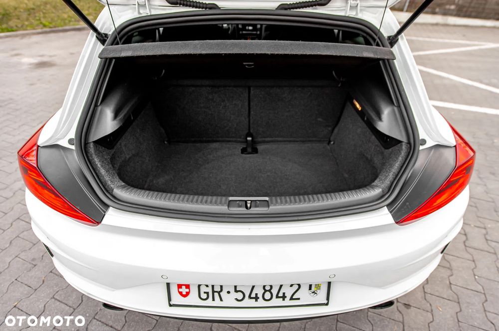 Volkswagen Scirocco R - 14