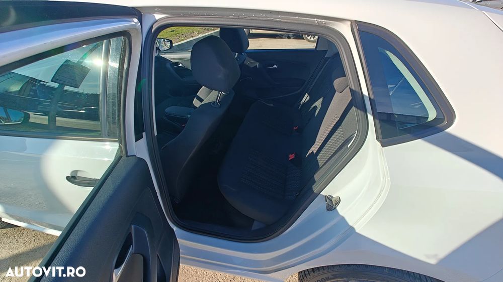 Volkswagen Polo 1.4 TDI CR Comfortline - 5