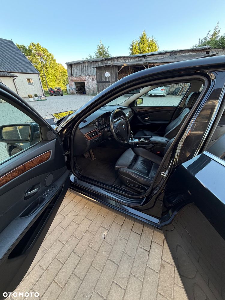 BMW Seria 5 535d - 16