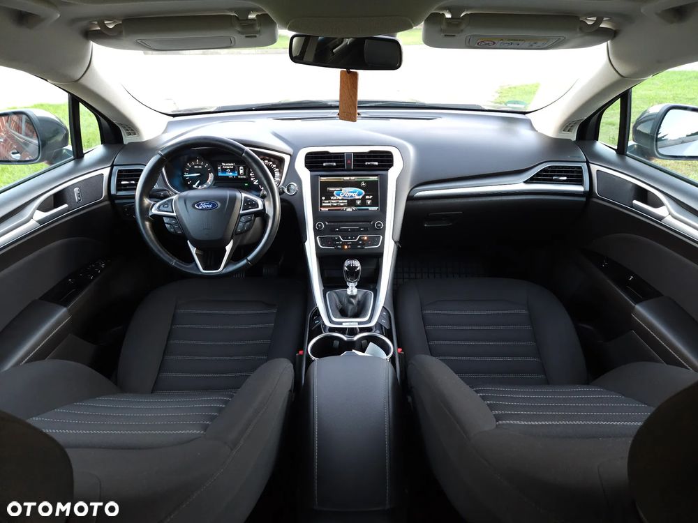 Ford Mondeo - 7