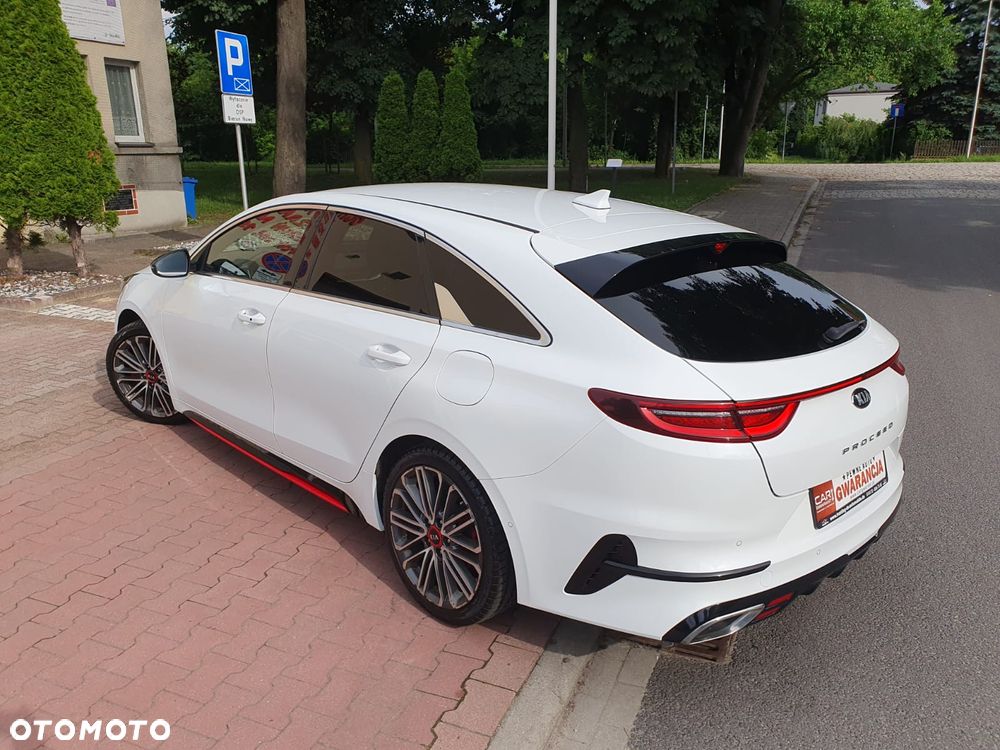 Kia ProCeed 1.6 T-GDI GT - 24