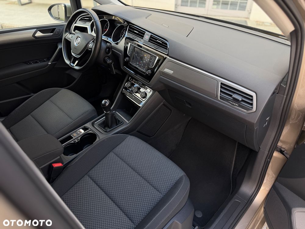 Volkswagen Touran 1.2 TSI (BlueMotion Technology) SOUND - 8