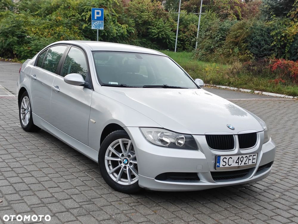 BMW Seria 3 318d - 24