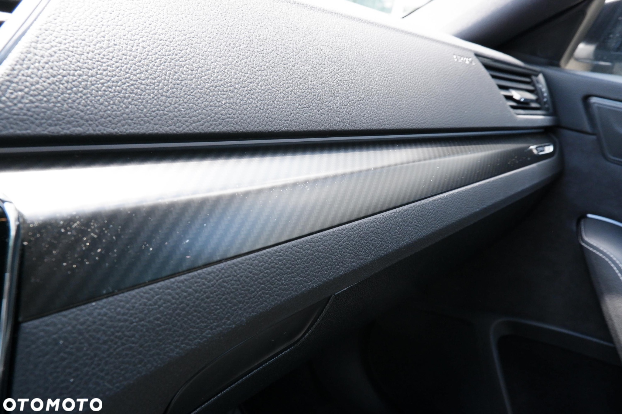 Skoda Superb 1.4 TSI Plug-In Hybrid Sportline DSG - 36