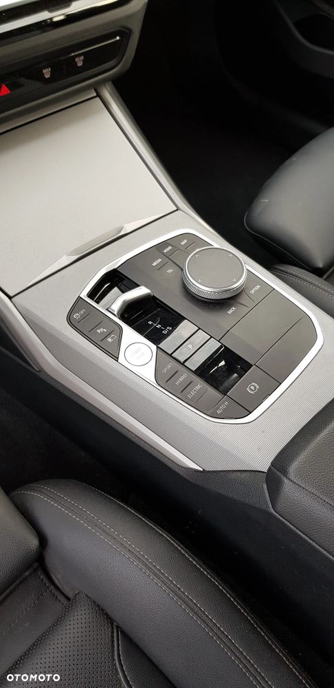 BMW Seria 3 320e M Sport - 7