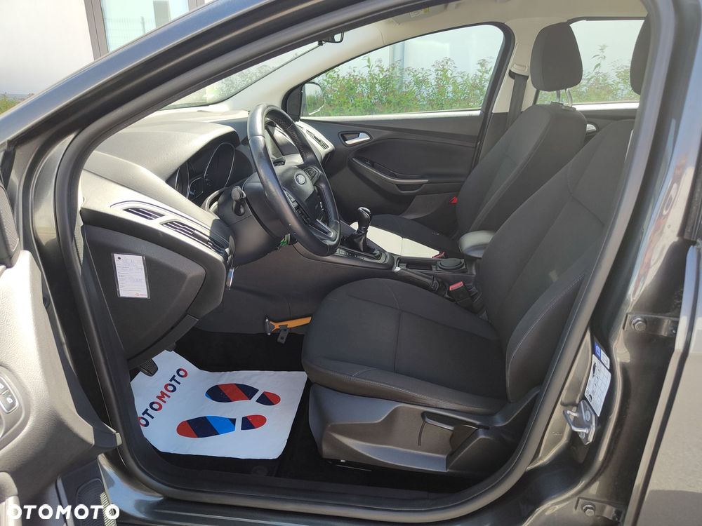Ford Focus 1.0 EcoBoost Titanium - 15