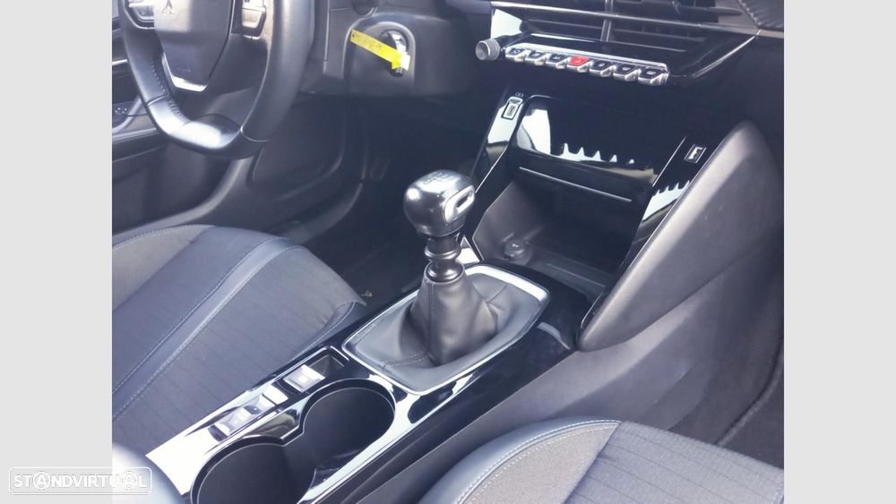 Peugeot 2008 1.2 PureTech Allure - 23