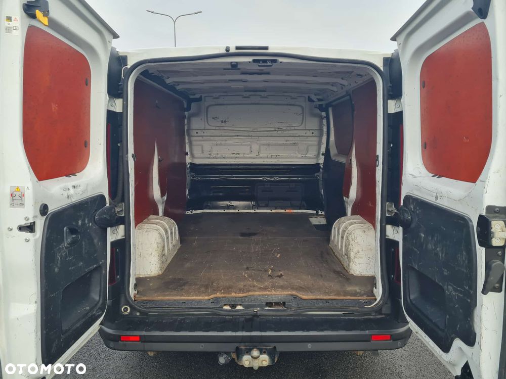 Renault Trafic - 13