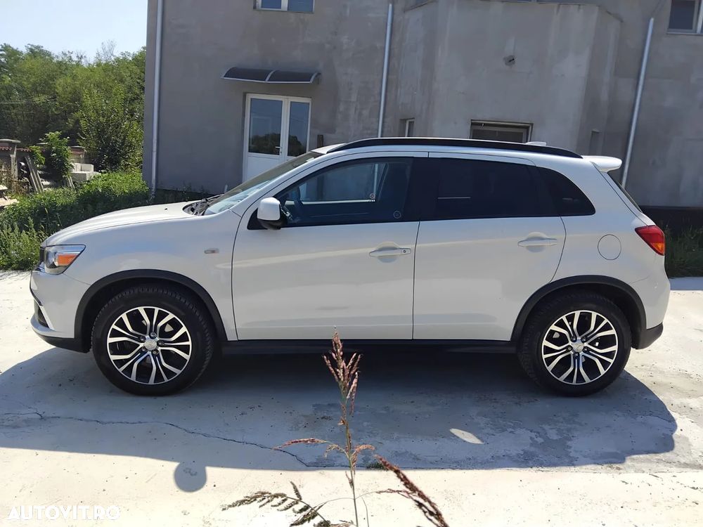 Mitsubishi ASX - 12
