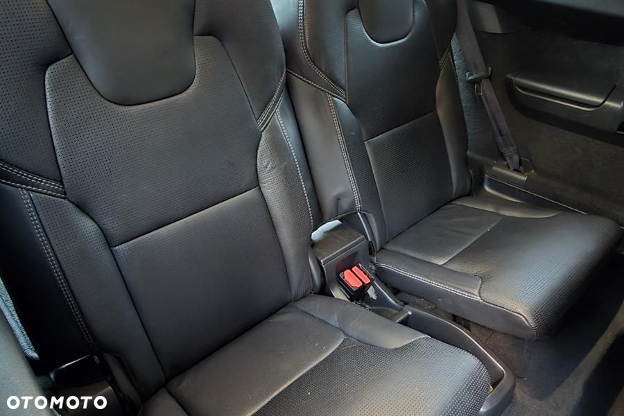 Volvo XC 90 - 7