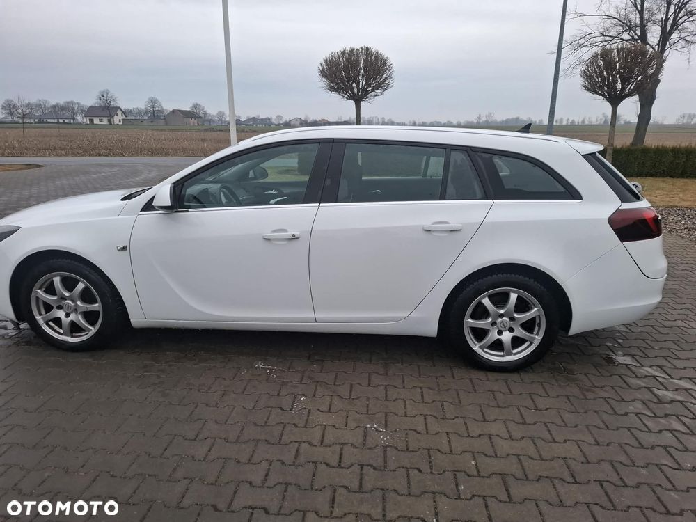 Opel Insignia - 15