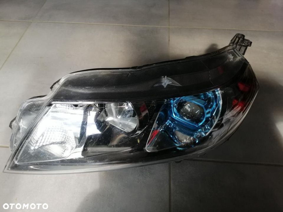 SUZUKI VITARA III REFLEKTOR LEWY FULL LED - 1