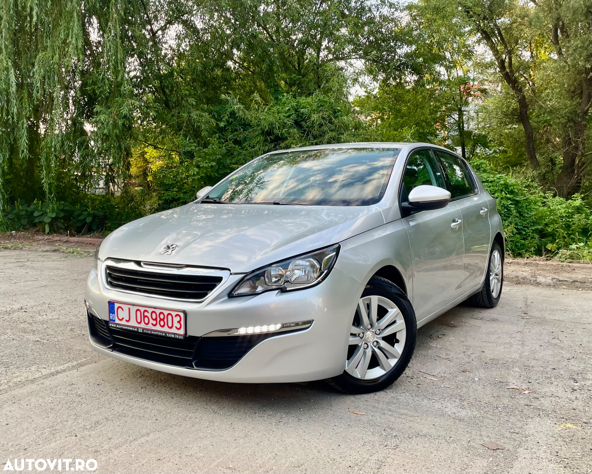Peugeot 308 e-HDi FAP 115 Stop&Start Access - 26