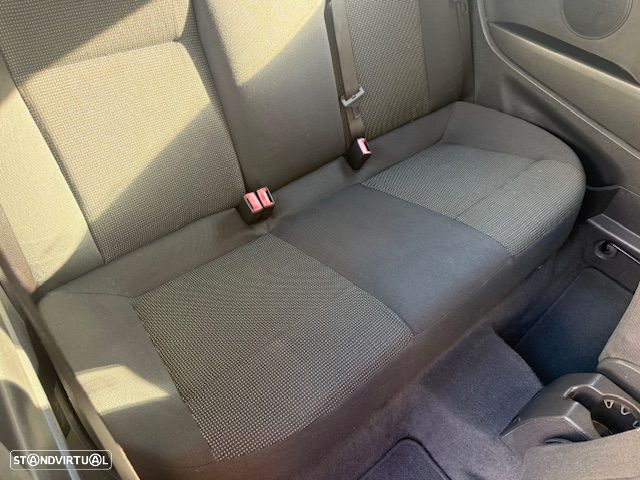 Opel Astra GTC 1.4 - 22