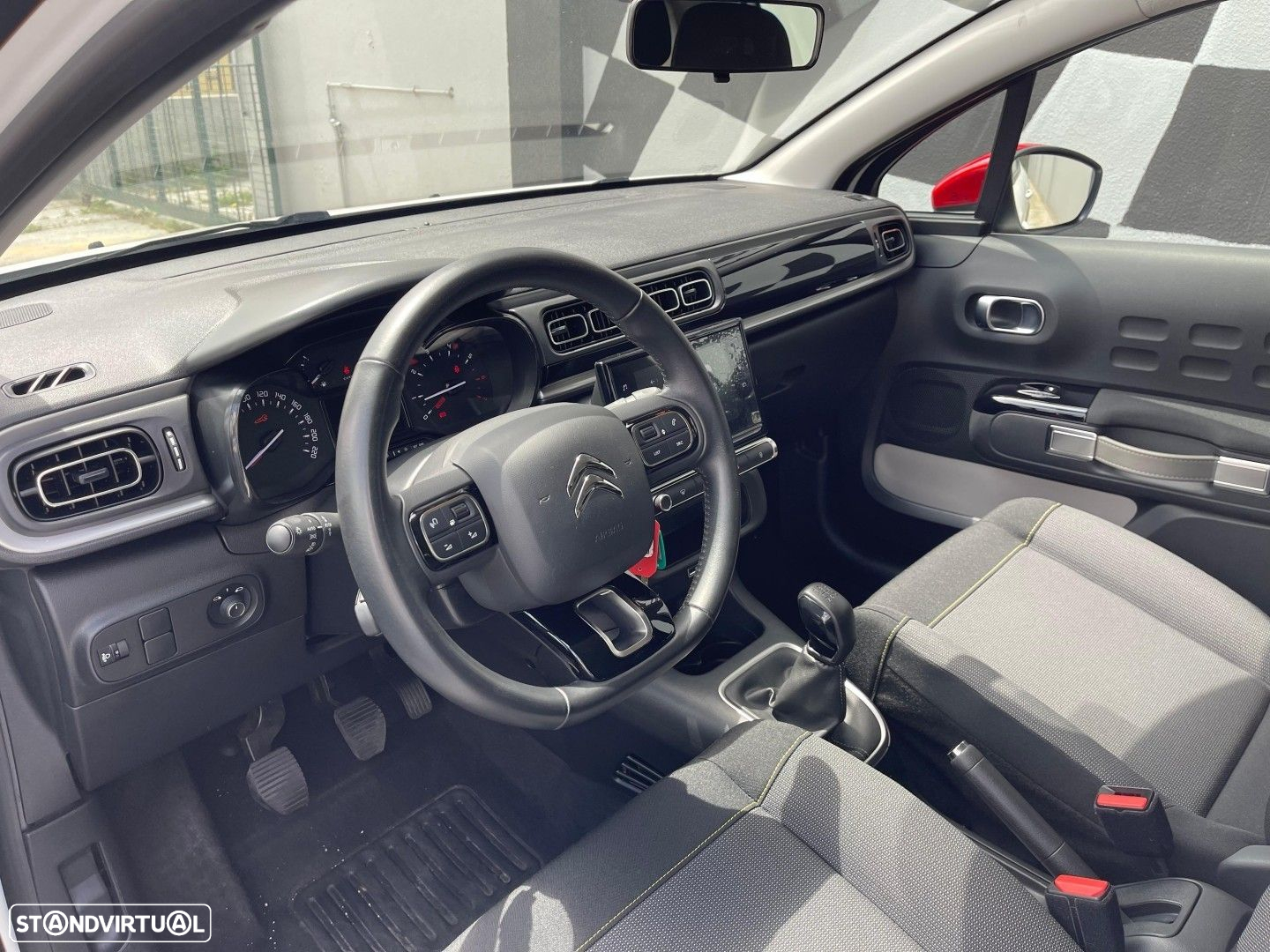 Citroën C3 Pure Tech S&S Shine - 6
