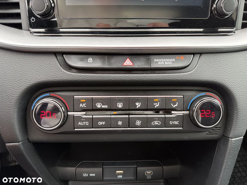 Kia XCeed 1.5 T-GDI M DCT - 21