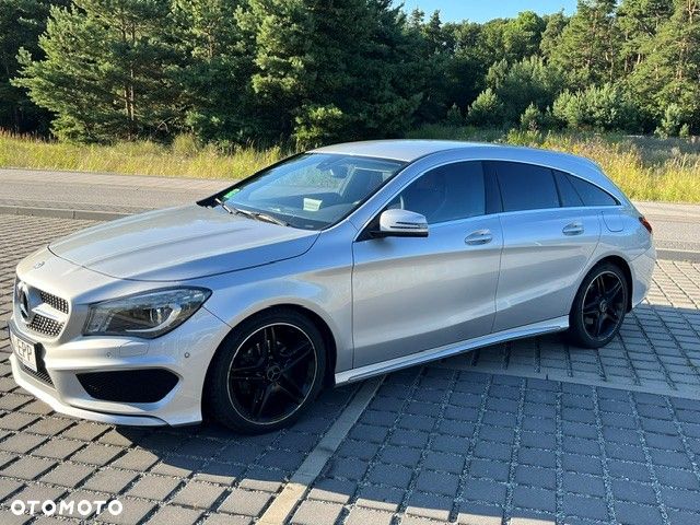 Mercedes-Benz CLA 200 7G-DCT AMG Line - 3