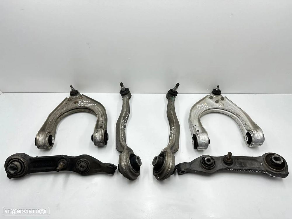 Braço Suspensão Frente Direito / Esquerdo Superior / Inferior - Mercedes E W211 (2002) - 1