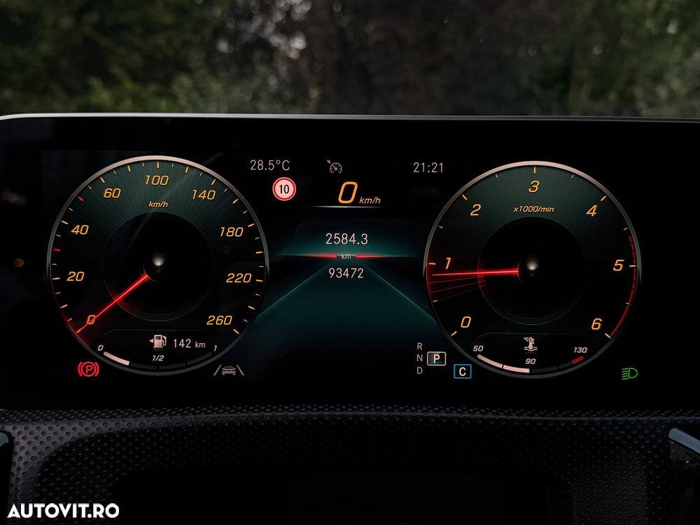 Mercedes-Benz A 180 d Sedan 7G-DCT AMG Line - 14